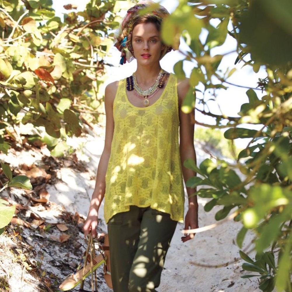 BLUE Anthro poinciana top